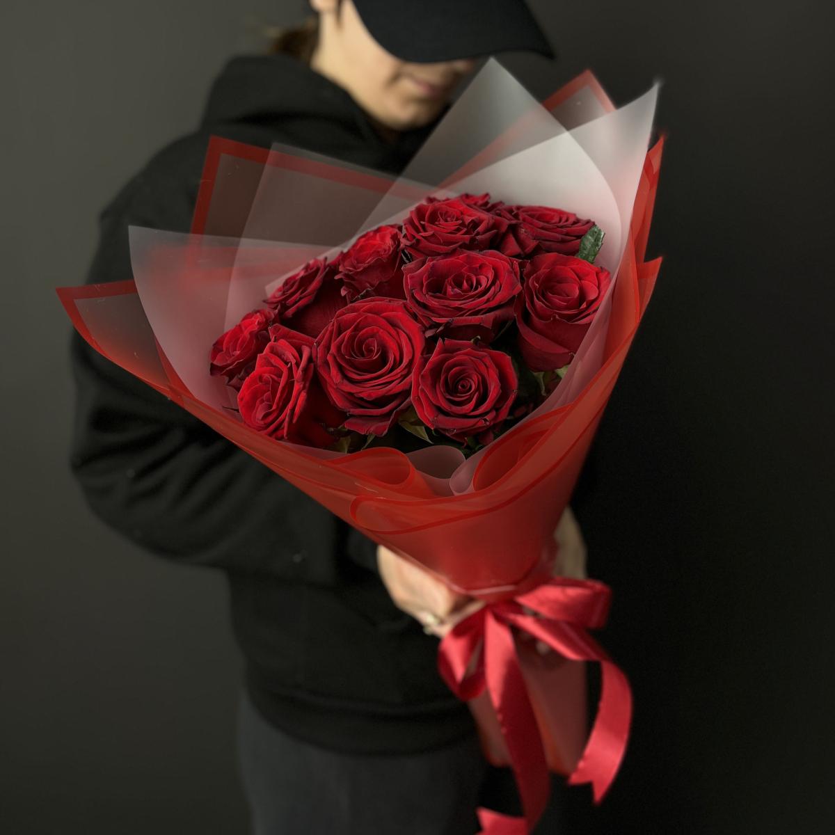 Букет из красных роз 40 см
